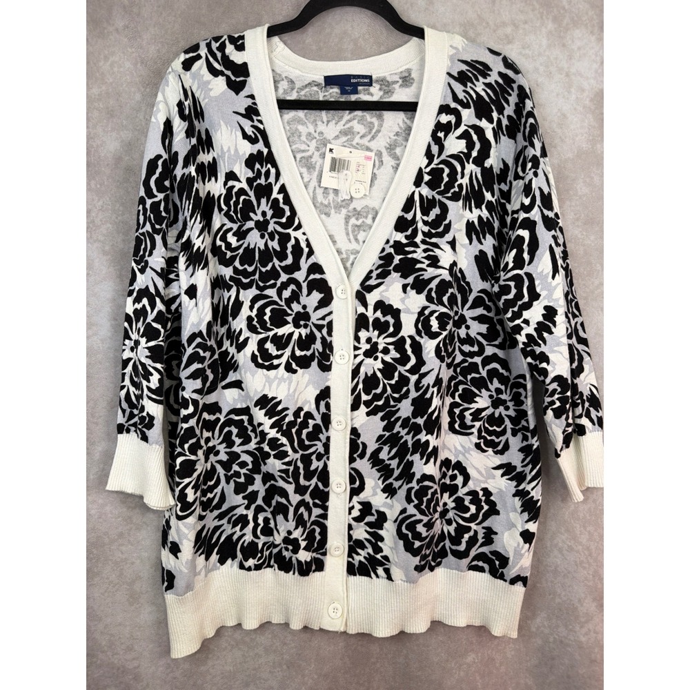 NWT VTG Basic Editions‎ Woman Floral V-Neck Cardigan Sweater Black White Size 1X